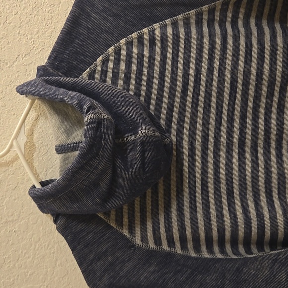 Native Code 1/4-zip Hooded Sweatshirt - Navy - Large - Picture 11 of 11